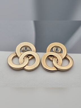 Kenneth Cole Gold Tone Triple Circle Knot Stud Earrings 3/4" Modern